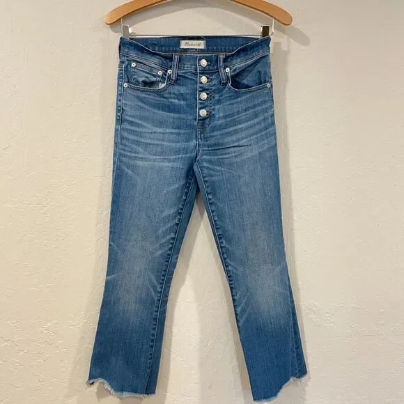 ~ Madewell 25 Jeans Cali Demi-Boot Raw Hem Button Light/Med Blue Wash Women's - Picture 3 of 15